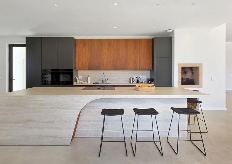 4 Bedroom Property for Sale in Zwaanswyk Western Cape